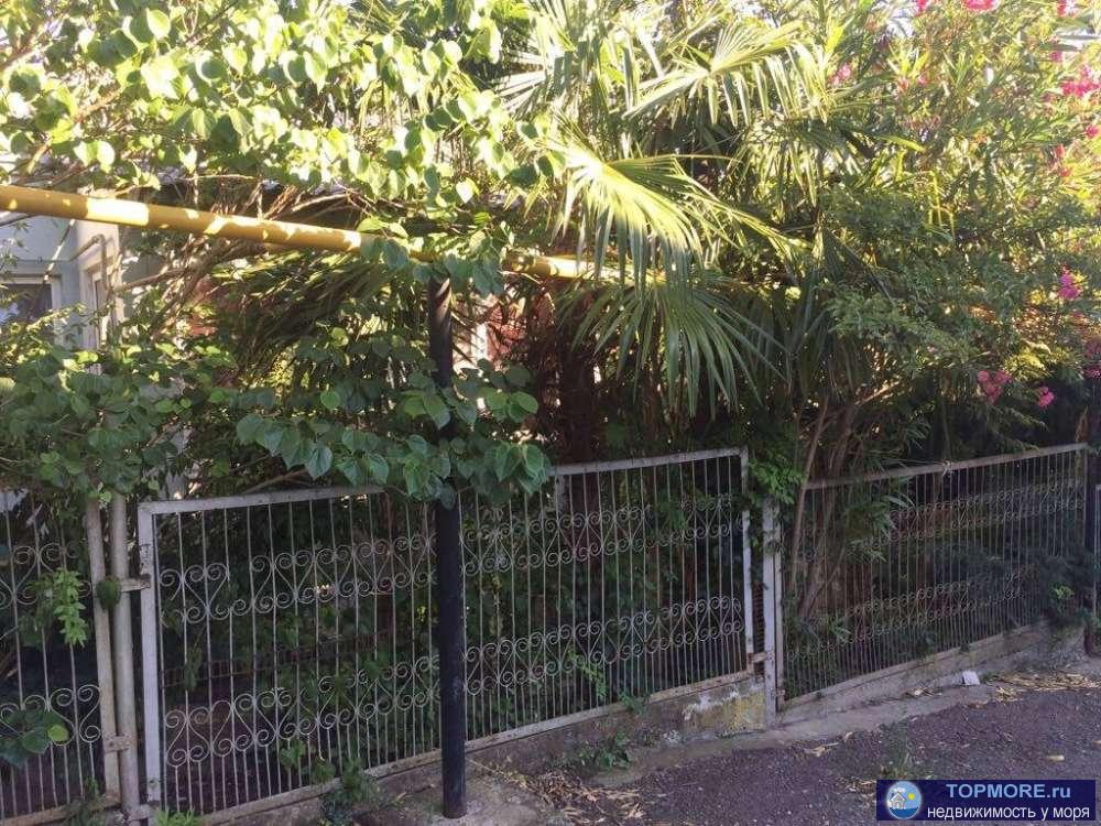 Хороший кирпичный дом и участок с  садом,огородом.Все коммуникации заведены.Рядом  школа ,детский сад,остановка... - 2