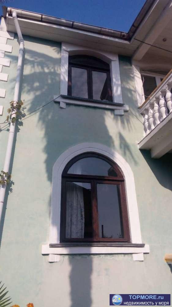 Продаются два дома 170 и 80 кв.м. на участке 7 сот. Дома находятся в центре города. Все коммуникации центральные....