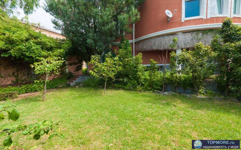 Вам будет комфортно в этом районе. С 2-х сторон коттеджный поселок окружает национальный парк. Асфальтовая дорога... - 2