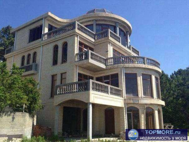 Вам понравится местоположение этого дома. Экологически чистое, на возвышенности. Вы можете любоваться панорамными...