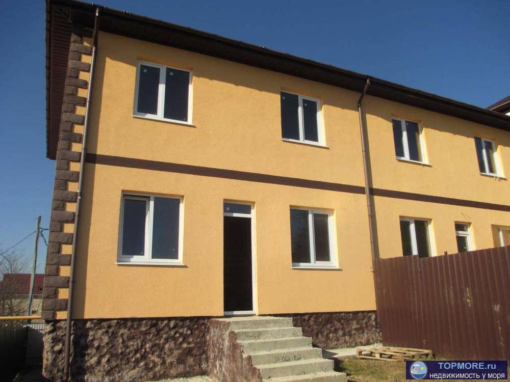 Таун-хаус 112 м2, 2 сотки земли с возможностью увеличения, черновая отделка.До остановки общественного транспорта...