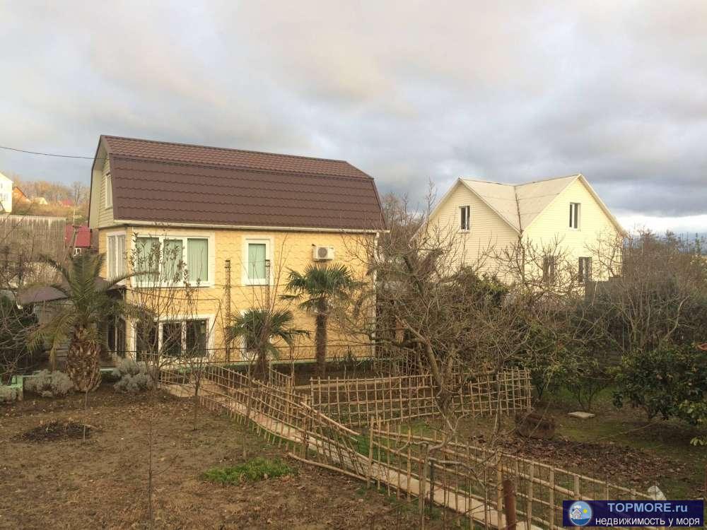 Продам дом в Бестужевке с земельным участком. Участок ровный с фруктовым садом, очень много мандаринов. На территории...