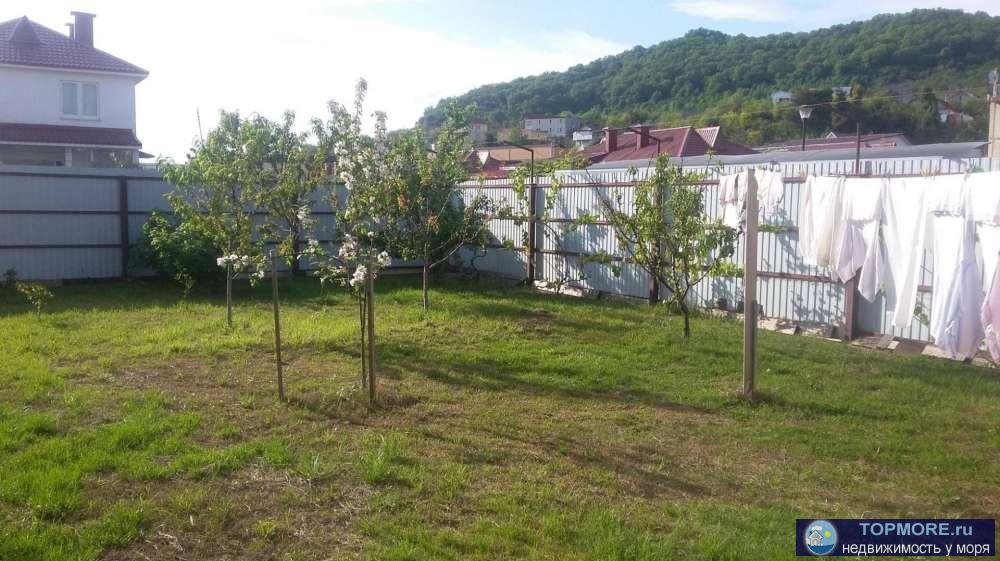 Новый современный дом,с хорошим дорогим ремонтом и мебелью.15 минут до моря пешком,хорошая развязка.Ландшафтный... - 1