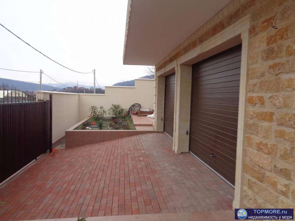 Дом построен очень качественно, стоит на сваях, в кладке использовался керамический блок, имеются фото всех этапов... - 1