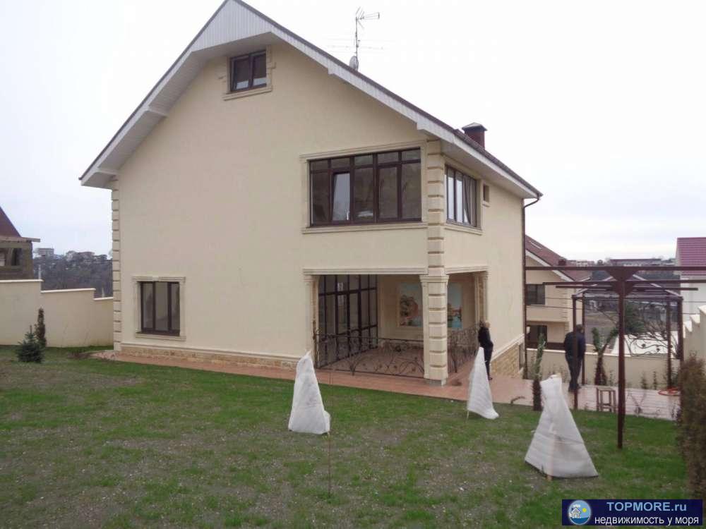 Дом построен очень качественно, стоит на сваях, в кладке использовался керамический блок, имеются фото всех этапов... - 2