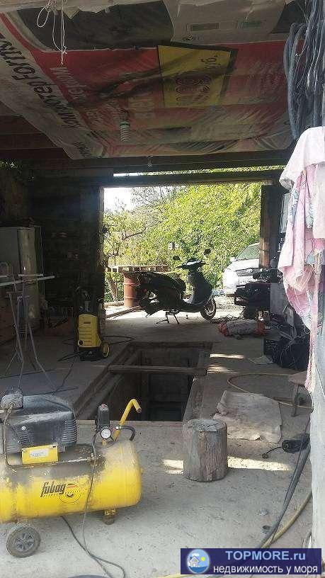 Продам дом в самом лучшем районе города Сочи,место не обыкновенно живописное.Рядом есть три участка земли ,можно... - 2