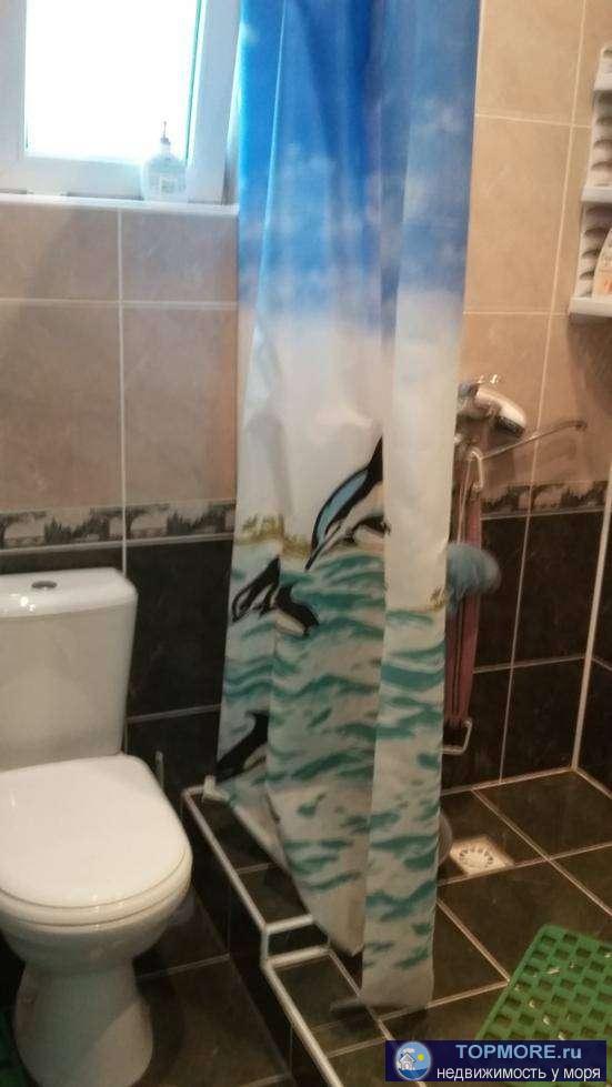 Продам дом на Гумарии рядом школа,детский сад.Прекрасный сад ,большой двор,летняя кухня ,дружные соседи.Документы все... - 2