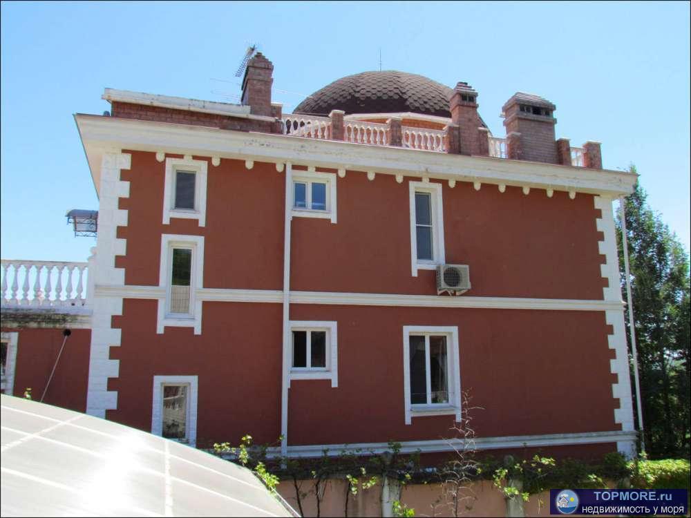 800 метров до моря. Вид на море со 2-го этажа. Также вид на лесной массив вокруг коттеджного поселка. До ближайшего... - 2