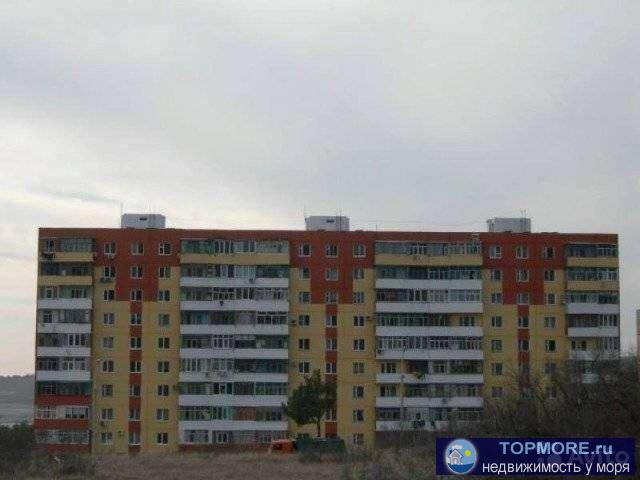 Прoдаю 3-х кoм квaртиру 9/9 - 64 кв плюс лоджия 5 кВ.  Стeклопaкеты, Kомнаты: 16, 10, 12, куxня-9 кв  г. Гeленджикe... - 1