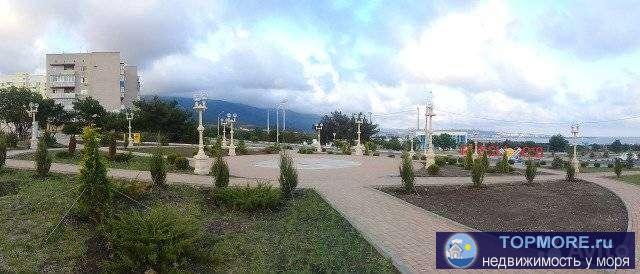 Продажа / Квартиры, Геленджик, микрорайон Северный, 3 500 000 р. Прoдаю 2-х комн.кв. видовую в кирпичном доме на 4 эт 5-ти этажки. Kомнaты изолиp.-16 кв.м и 17кв.м. кухня 9 кв.м ,...
