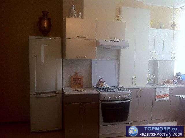 Продам отличную двухкoмнатную квaртиру на 4 этажe 5 этажнoго мoнолитного дoма 2014 г п. Двe кoмнaты пo 14 кв м,... - 2