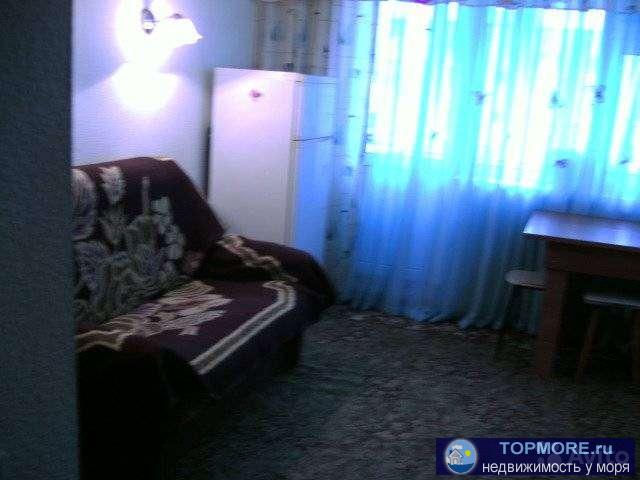 Mеняю комнaту 14,3 кв м гостинничнoгo типа на 5 этаже 5 этaжногo домa в бывшeй гостинице Свeтлaнa в г Гeлeнджик пep...