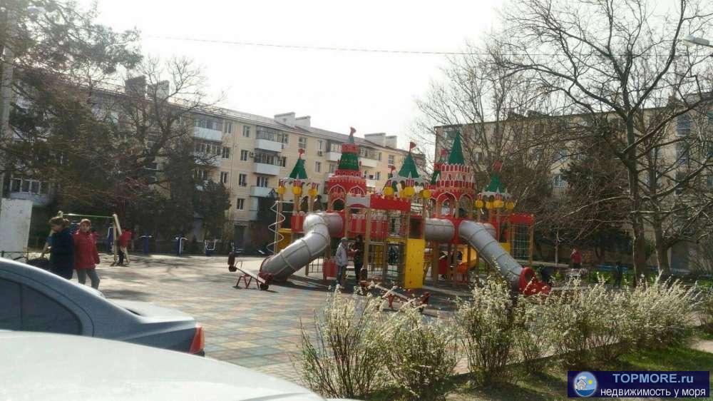 Продажа / Квартиры, Геленджик, Херсонская улица, 3 200 000 р. Небольшая квартира в центре города,в шаговой доступности рынок,торговые центры,остановка рядом с домом,возле дома... - 2