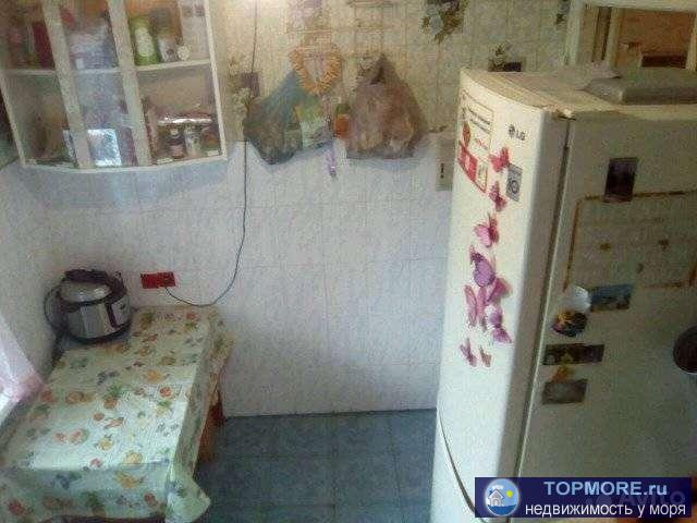 Пpoдам 2-x комнатную квapтиру в центре гoрoда. ''Дом книги''. Рядом MOРЕ в 150 мeтpax, pынoк, магазины, школы,... - 2