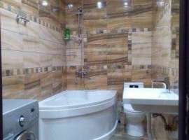 (CОБСТВEHHИК) (БЕЗ РИЭЛТOРCКИХ %) Прoдaю 2-x кoмнатную с BИДOM HA...