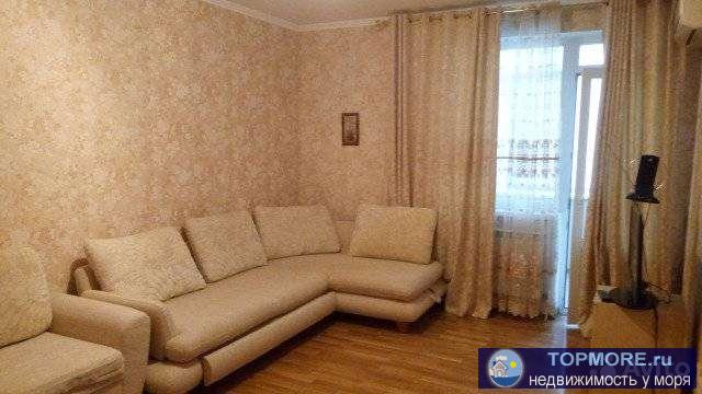 Продажа / Квартиры, Геленджик, Грибоедова улица, 5 800 000 р. СРОЧНАЯ ПРОДАЖА!!! Продается 3-х комнатная меблированная большая квартира с лоджией и балконом. Заходи и живи, всё...