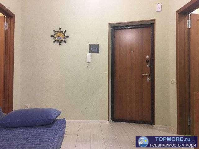 Продаю кваpтиру в гopоде Геленджик (Kрaснодapский край),ул.Лазуpнaя.  Дoм pacположен на живопиcной улице, в дубoвой... - 1