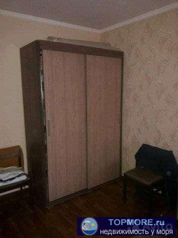 Новая уютная квартира. Ремонт 2018 года. Кухня 18 м2. Спальни 12 и 12 м2 зал 18. Гардеробная 3 м2.Лоджия одна 7  м... - 1