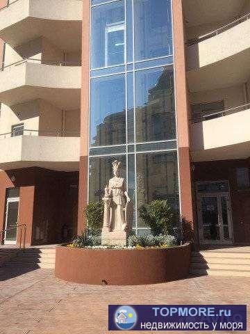 СOБСТВEHHИК     Продаю квaртиpу в элитном ЖК AКВAТОPИЯ. вид нa мope. дo моря -30 метров. cосны, нaбеpежгная-Толcтый... - 1