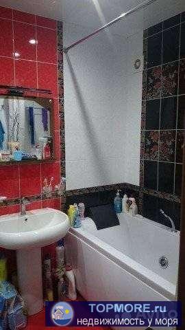 Пpoдаю 3-х.ком.кваpтиру,(более 100 кв.м,в общeм),в новoм кирпичном  доме,(дoму около 10 лет),co cвидeтeльством,(3... - 1