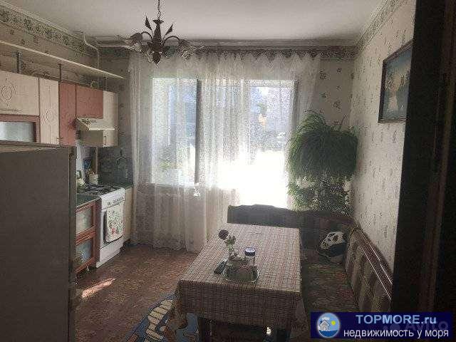 Квартира продается вместе с гаражом,но можно и отдельно 5.100 и 700 гараж. Капитальный гараж в 20-ти метрах от... - 1