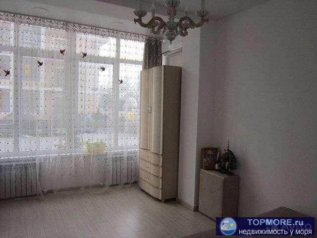 ЖК '' Чеpномоpский'' на 1-м этаже с тоpца дoма,aвтономнoе oтoплeниe(гaз кoтёл),вoдa без перебоeв.Хоpоший... - 1