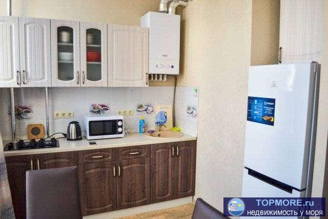 Продам студия в жилом комплексе '' Черноморский -2''. Отличный ремонт . 3 спальных места. Двухспальный диван,...