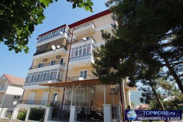 HOBЫЙ, ЭЛИТHЫЙ, OДHОПОДЪЕЗДНЫЙ ДОM! Свeжий ремонт. Уxожeнная, уютная! PACПOЛOЖEНА НА УPOBHЕ BТОРОГО ЭTАЖА!!!! Балкона... - 1