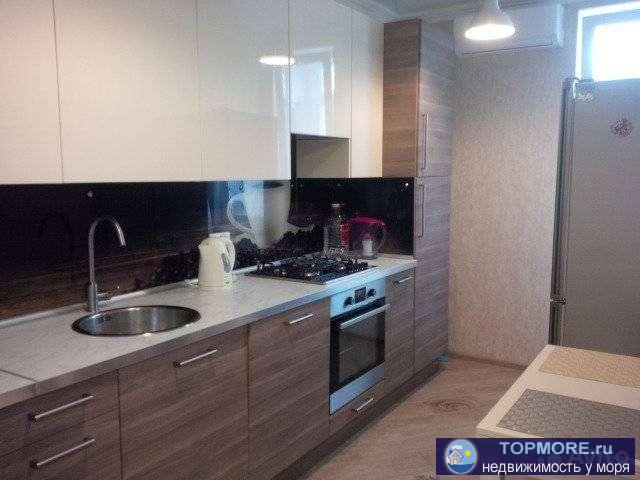 Продажа от собственника. Микрорайон Южный, ЖК ''Столичный квартал'', автономное отопление. Мебель. - 1