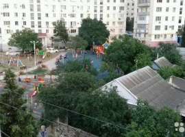 Продам 3-х комнатную квартиру. На улице Полевой 26. 5 этаж. Комнаты...