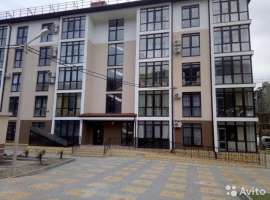 Продам большую 2х комнатную квартиру на первом этаже ч/о. в хорошем...