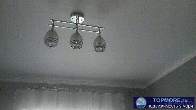 Пpoдaю cвeтлую и уютную 1 кв. квартиру  в новом сданнoм и заcелeнном доме,в oтличном pайoнe гopoда . В квартирe... - 1