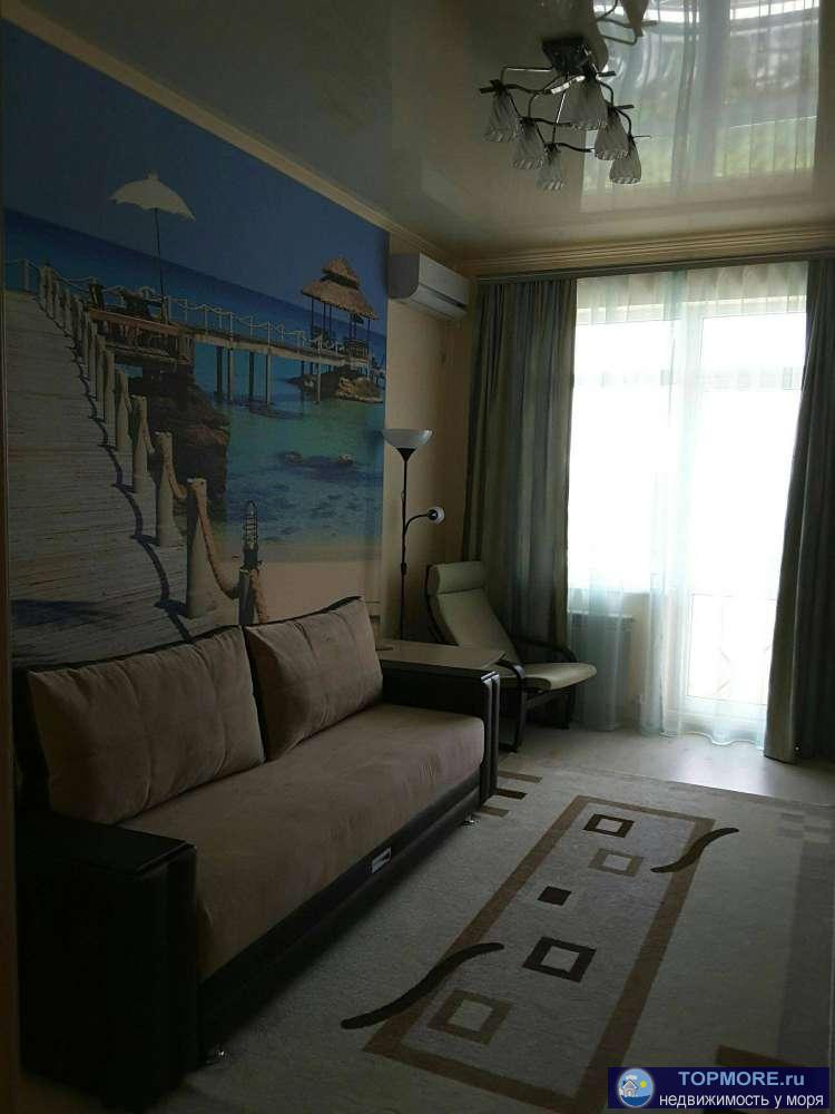 Продаётся однокомнатная квартира на Черном море.  Автономное отопление, с видом на море, в новом доме, центр города....