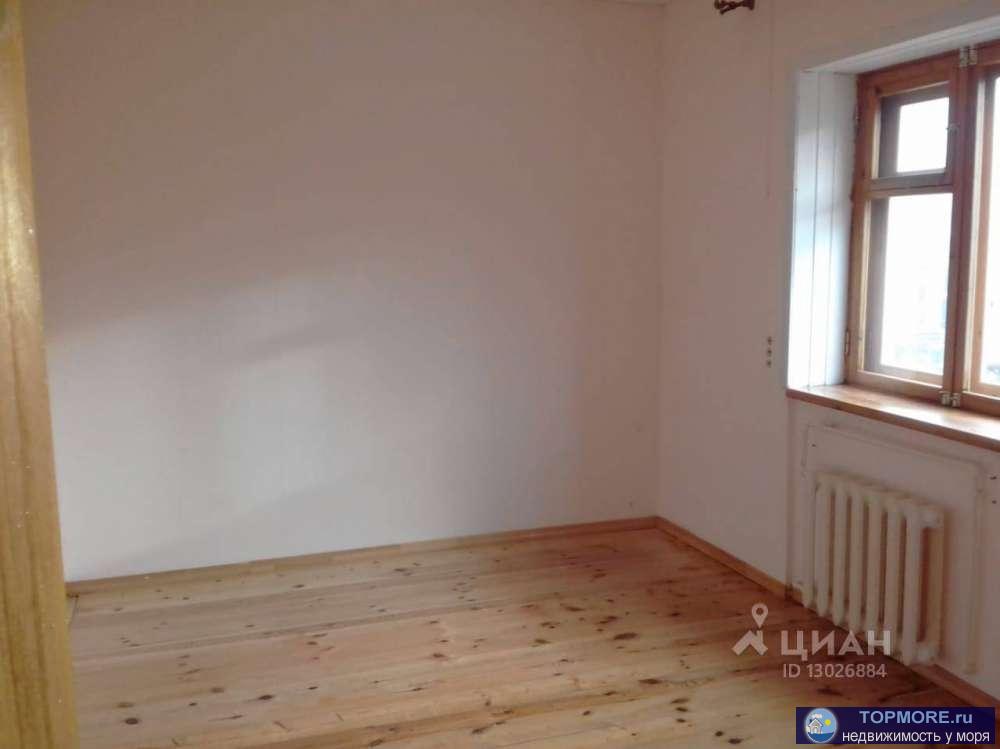 Продается квартира общей площадью  49.8 м2. По всем вопросам прошу обращаться по телефону. - 2