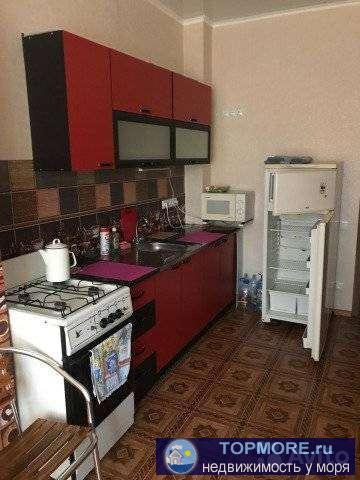 Продается квартира в центральной части города. Большая кухня-студия 16 м позволяет выделить 2 комнату, лоджия 6м...