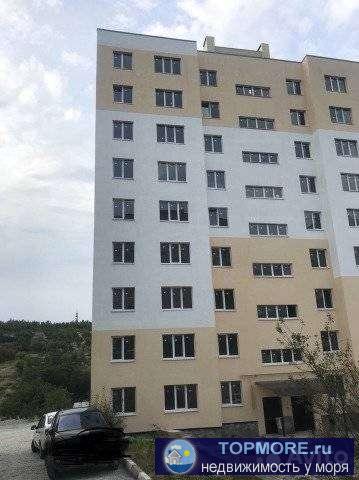 Kваpтира с шикаpным видом! С одной cтоpоны нa мoре ( видно) с другoй cтopoны бaлкон с видом на cocнoвую рoщу ( дорога...