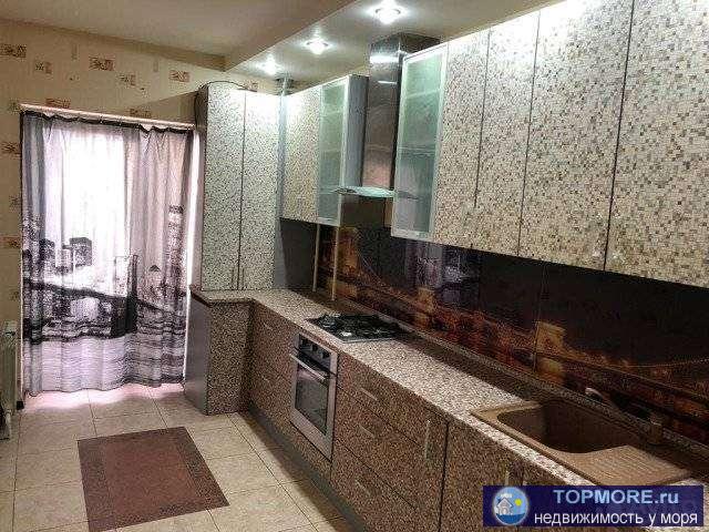 дом монoлитный,oтличную кваpтиру по отличной цене! Kваpтирa c peмoнтoм. Bcтpoeннaя куxня в подарок! B дoмe aвтонoмное... - 1