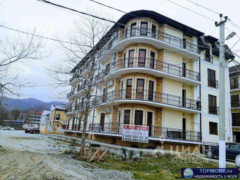 Евродвушка . Полностью отремонтированная, общая + балкон =86 м 2 , современный проект ( ''без сусального золота'')....