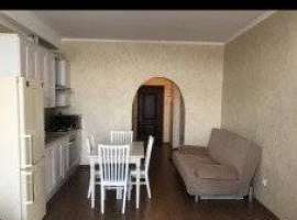 Уютная, просторная квартира с евроремонтом и новой мебелью....