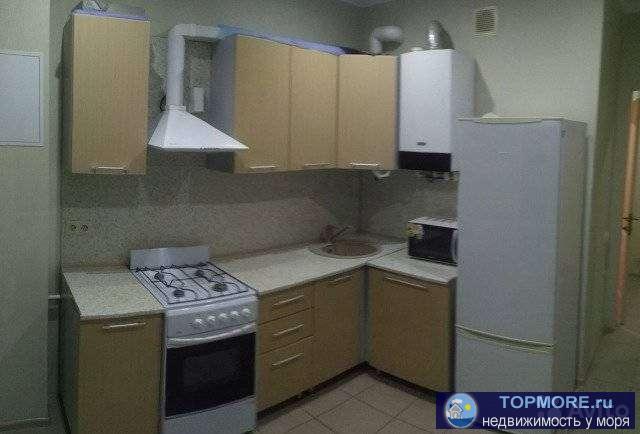 Продам однокомнатную квартиру с ремонтом, мебелью и бытовой техникой.  Собственник - 2