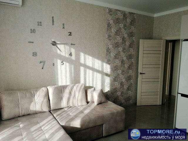 Собственник!!!Отличная однокомнатная квартира с прямым видом на море, дизайнерским ремонтом площадью 51 кв.м плюс...