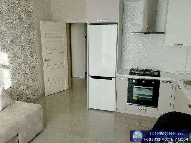 Собственник!!!Отличная однокомнатная квартира с прямым видом на море, дизайнерским ремонтом площадью 51 кв.м плюс... - 1