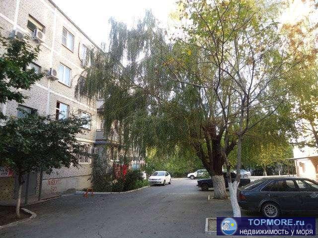 Продам 2 к. кв., перепланированную из 1 к. кв., 3/4 эт., кухня 8 кв.м., балкон застеклен, МПО, МД. Тихий зеленый...