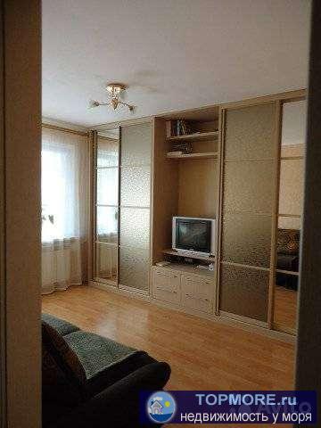 Продам 2 к. кв., перепланированную из 1 к. кв., 3/4 эт., кухня 8 кв.м., балкон застеклен, МПО, МД. Тихий зеленый... - 1