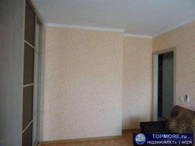 Продам 2 к. кв., перепланированную из 1 к. кв., 3/4 эт., кухня 8 кв.м., балкон застеклен, МПО, МД. Тихий зеленый... - 2