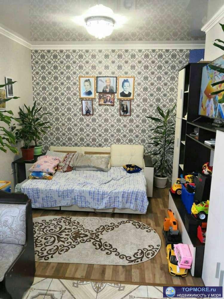 Квартира тёплая, уютная, соседи нормальные. Детская комната 18 кв с.у 3.6 кв. И комната с кухней 28кв. . с мебелью .... - 2