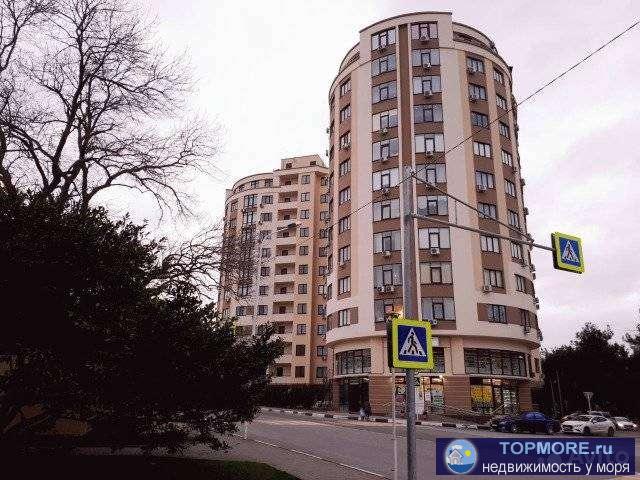 Продажа / Квартиры, Геленджик, Приморская улица, 7 400 000 р. СРОЧНО продам квартиру в доме бизнес-класса, в самом центре Геленджика, всего в 100 метрах от моря! Двухкомнатная... - 1