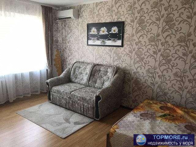 Продаю однокомнатную квартиру в районе толстого мыса , квартира с мебелью и бытовой техникой, до набережной 5 минут... - 1