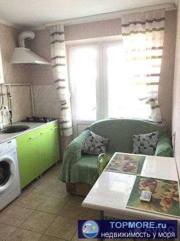 Продаю однокомнатную квартиру в районе толстого мыса , квартира с мебелью и бытовой техникой, до набережной 5 минут... - 2