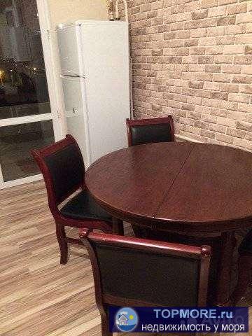 Продаётся квартира 52м с современным дизайном, с новой мебелью,полной комплектацией - заходи и живи.2-ой этаж 10... - 2